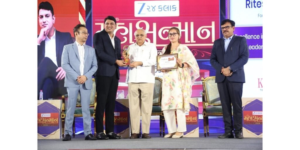 Kesaria Textile CEO Ritesh Modi Honoured with Excellence in Textile Industry Leader Award at Zee Mahasanman 2026